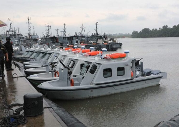Security & Gunboats